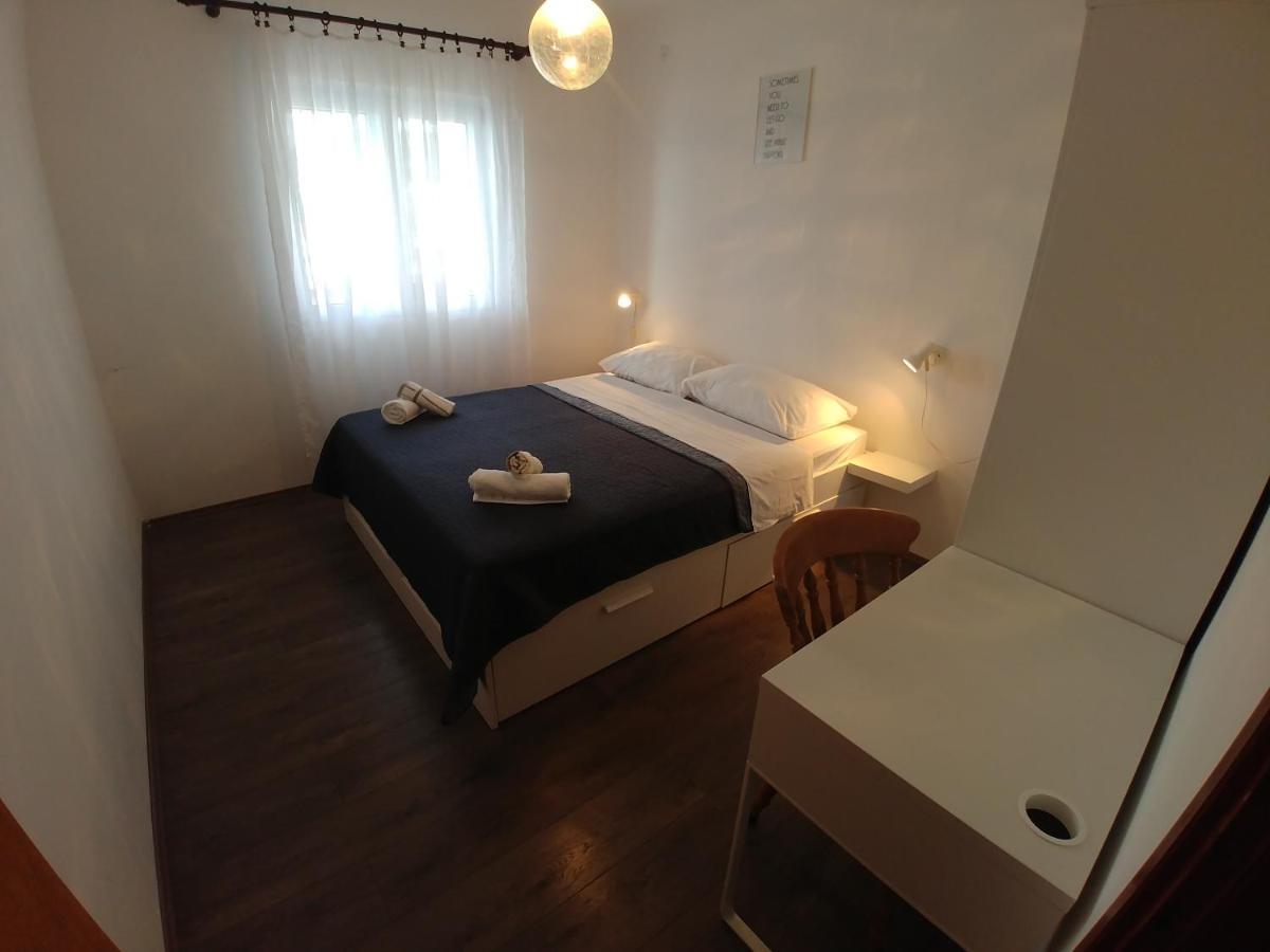 Apartmani Sali Seaview Esterno foto